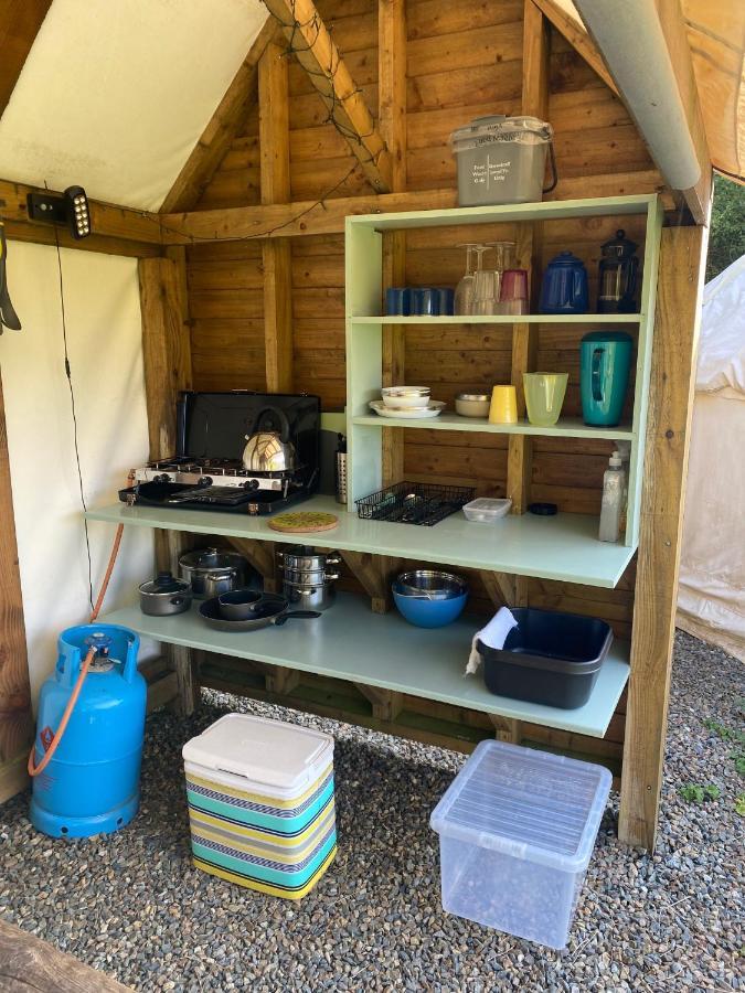 Mill Haven Place Glamping-Yurt 1 Talbenny Extérieur photo