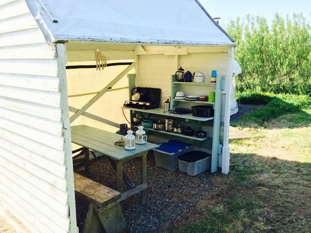 Mill Haven Place Glamping-Yurt 1 Talbenny Extérieur photo