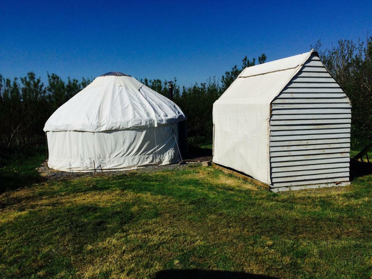 Mill Haven Place Glamping-Yurt 1 Talbenny Extérieur photo